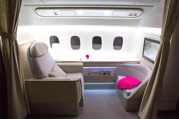 First-class aircraft cabin themed room