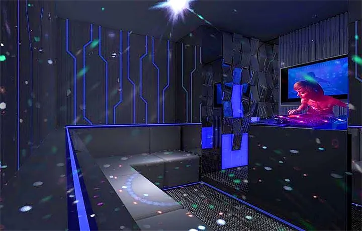 LED stage waterbed room